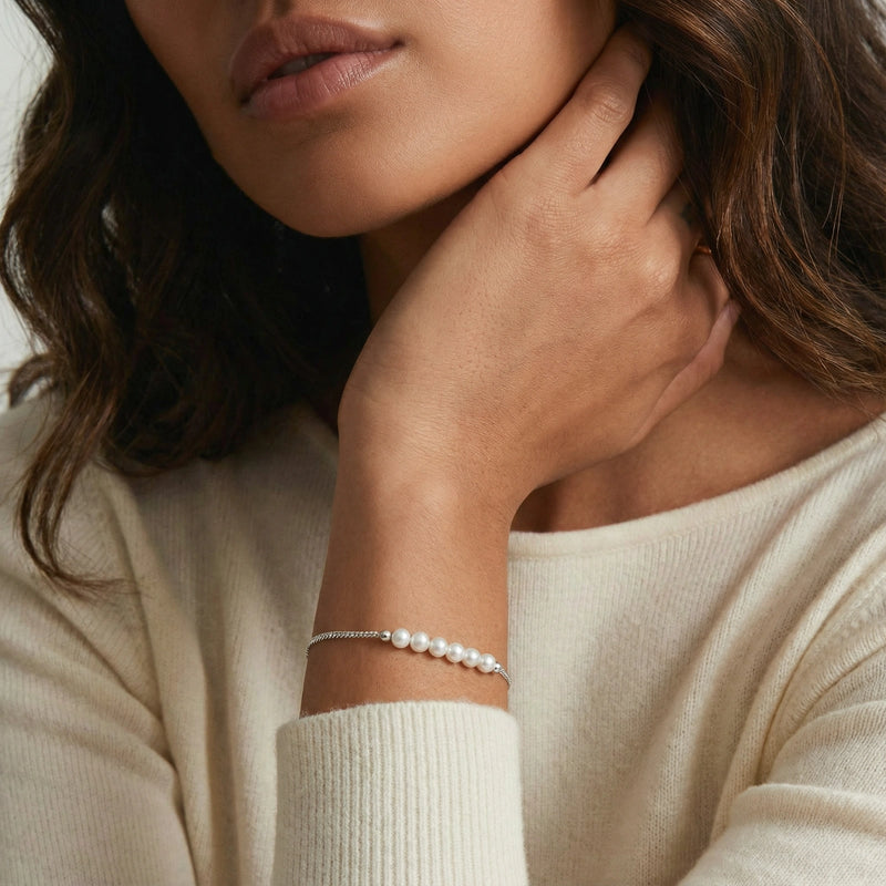 Seven Pearl Whisper Bracelet