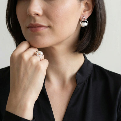 Zenith Pearl Teardrop Studs